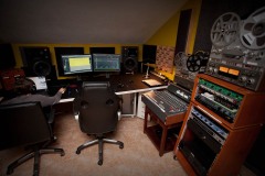 studio-wb-3